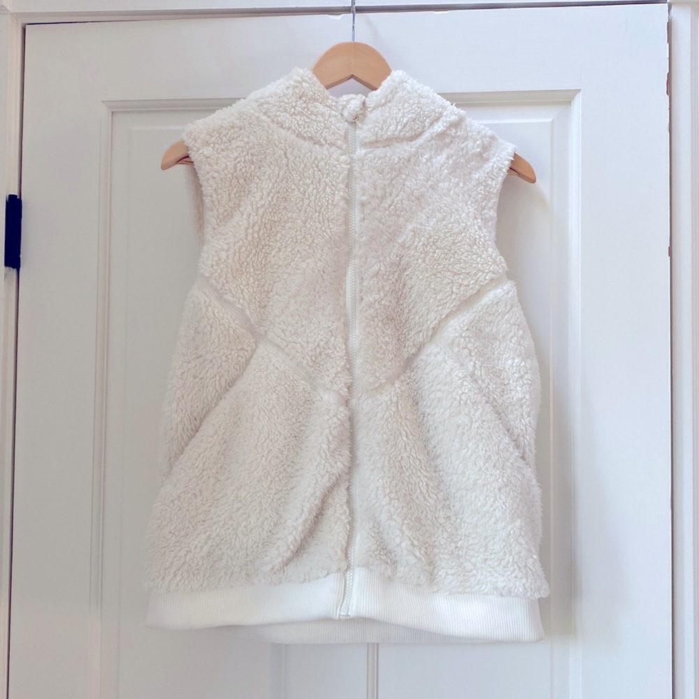🩶5/$30 ZYIA Active Cream Fleece Teddy Sherpa Hooded Vest w/ Pockets Size Medium - Picture 3 of 8